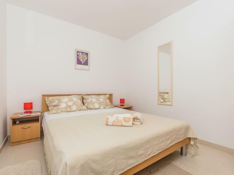 Apartment F-1 Klimno Extérieur photo