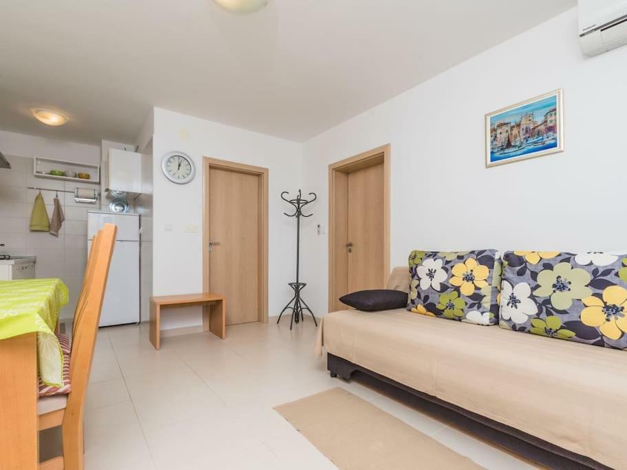 Apartment F-1 Klimno Extérieur photo